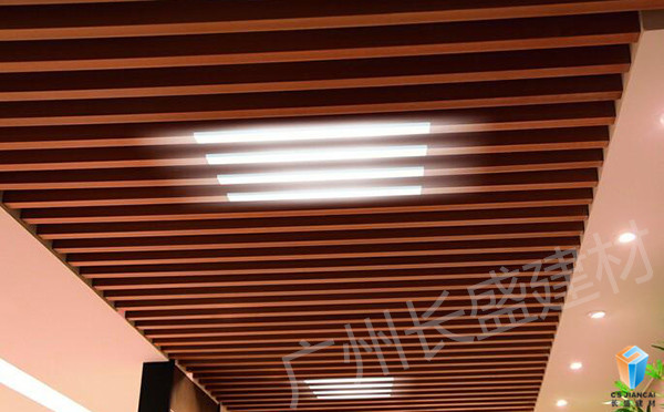 u型鋁方通安裝效果圖 u型鋁方通安裝效果圖