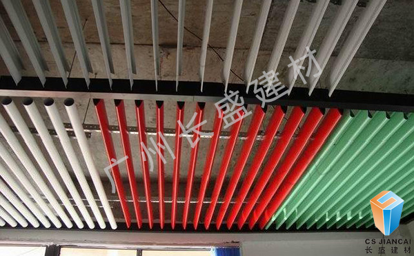 v型鋁掛片吊頂安裝實拍圖