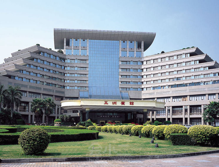 深圳五洲賓館裝修案例 深圳五洲賓館裝修案例