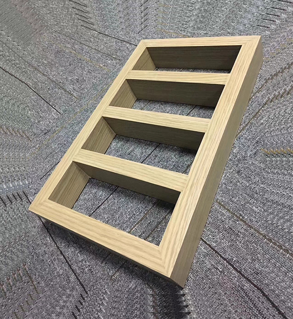 圖2-木紋焊接鋁方管 圖2-木紋焊接鋁方管