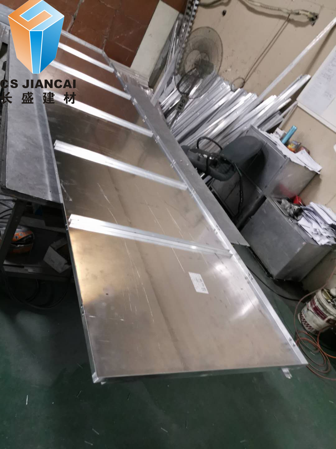 長盛建材鋁單板車間1 長盛建材鋁單板車間1
